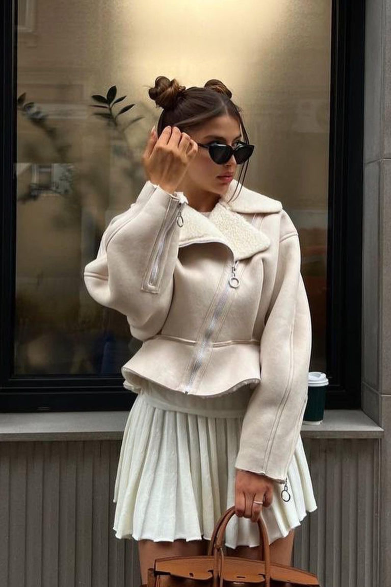 Classic Vintage & Enduringly Stylish Coat