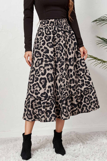 Effortlessly Elegant Garment with a Timeless Design