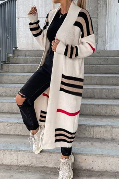 Sophisticated Garment with a Clean Classic Look