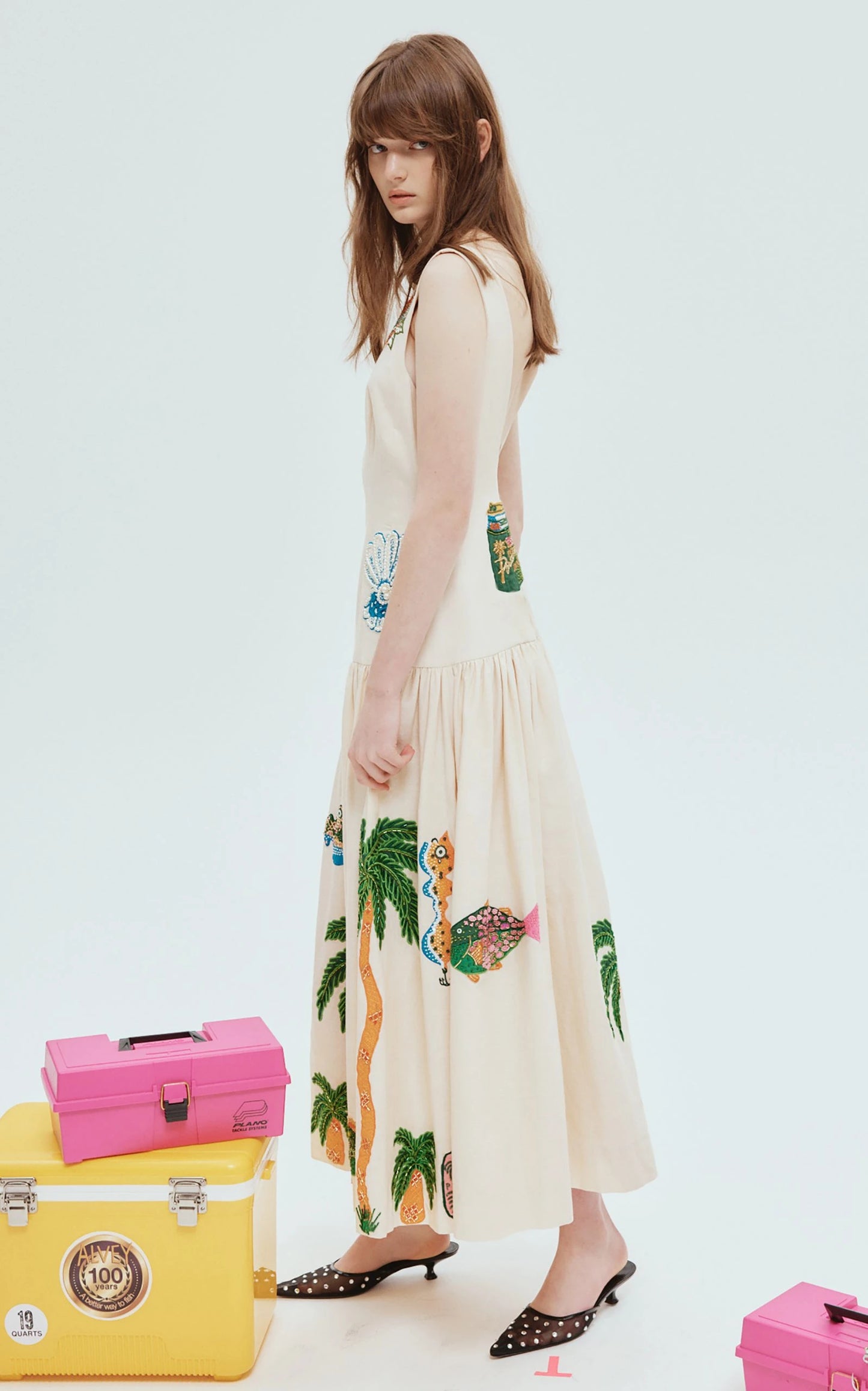 Beautifully Crafted Dress in a Classic Style