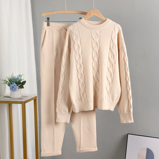 Polished Sweater with an Effortless Classic Look