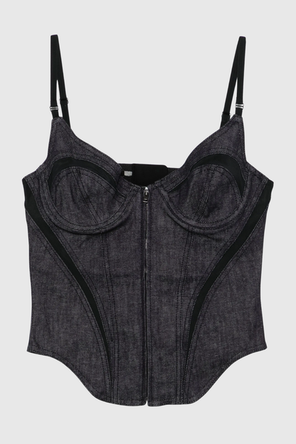 Beautifully Finished Garment in a Timeless Design