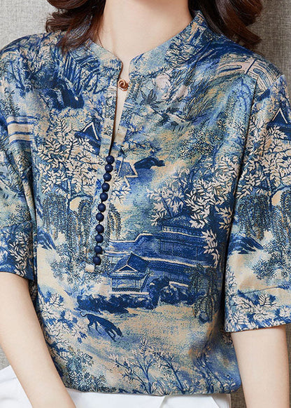 Classic Vintage Top with a Flattering Fit
