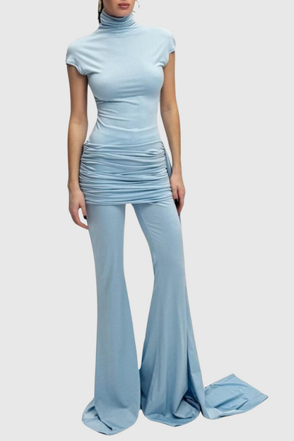 Beautifully Finished Garment in a Timeless Design