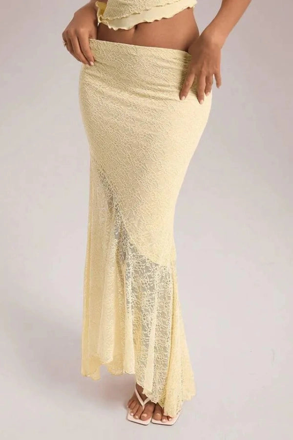 Classic Vintage Garment with a Flattering Fit