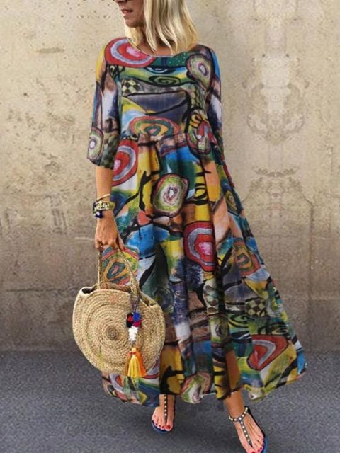 Effortlessly Elegant Dress with a Timeless Design