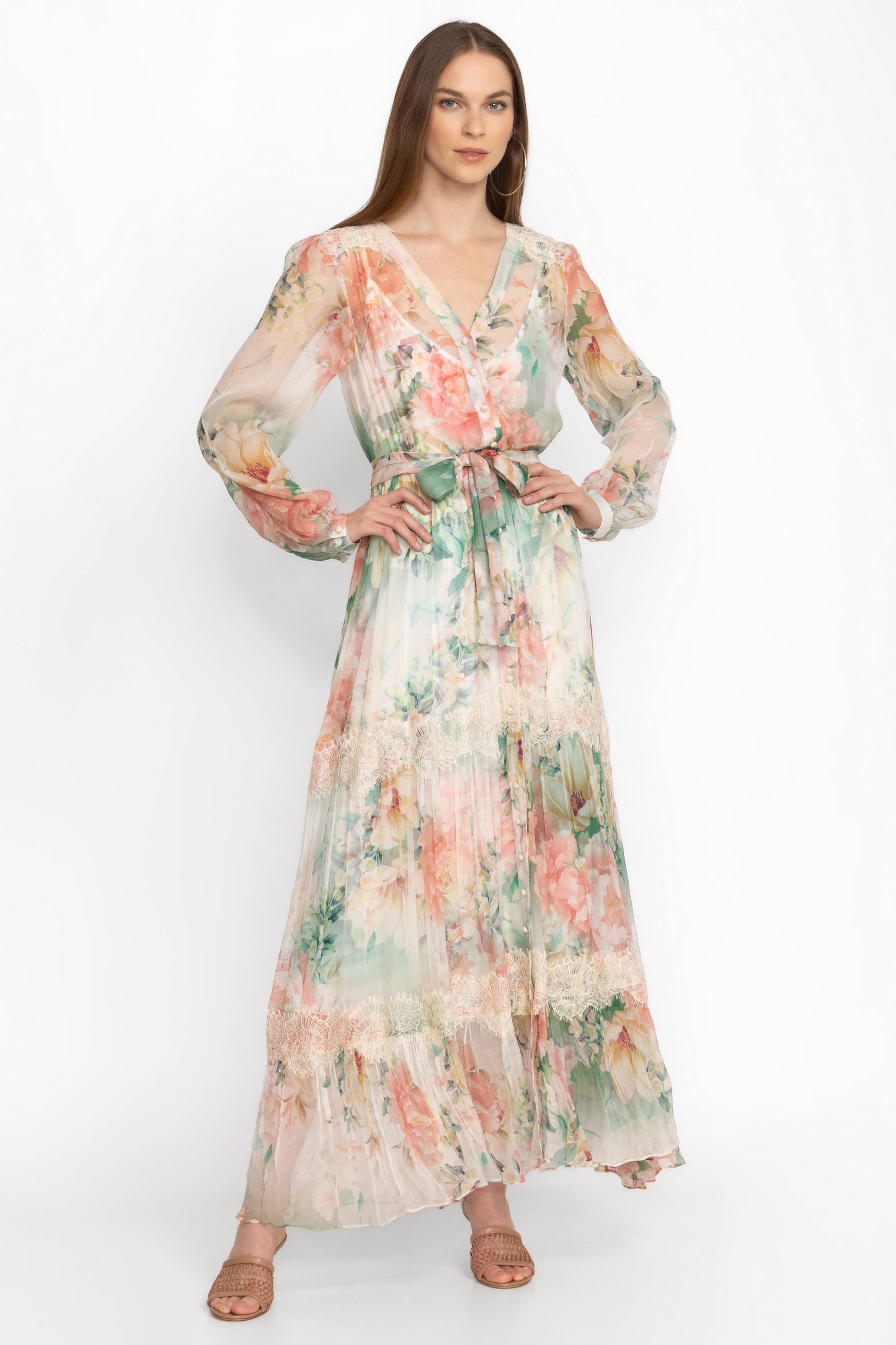 Gracefully Styled Dress for Any Occasion