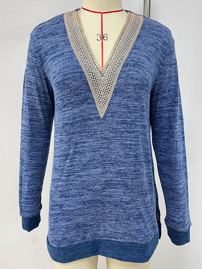 Well Tailored T-Shirt with a Graceful Silhouette