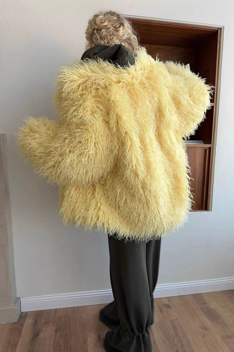 Gracefully Styled Coat for Any Occasion