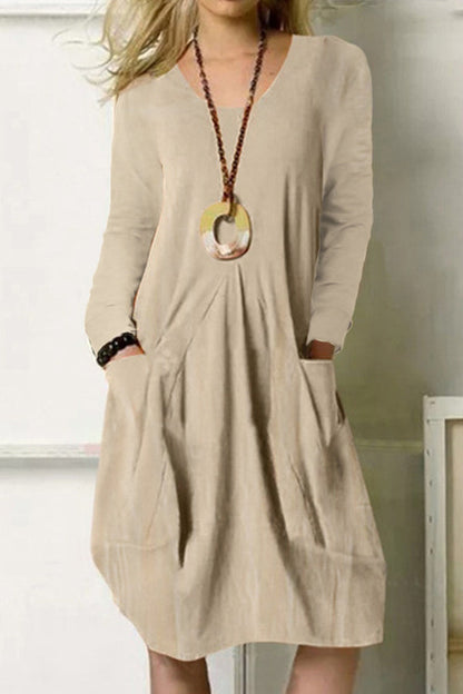 Beautifully Crafted Dress in a Classic Style