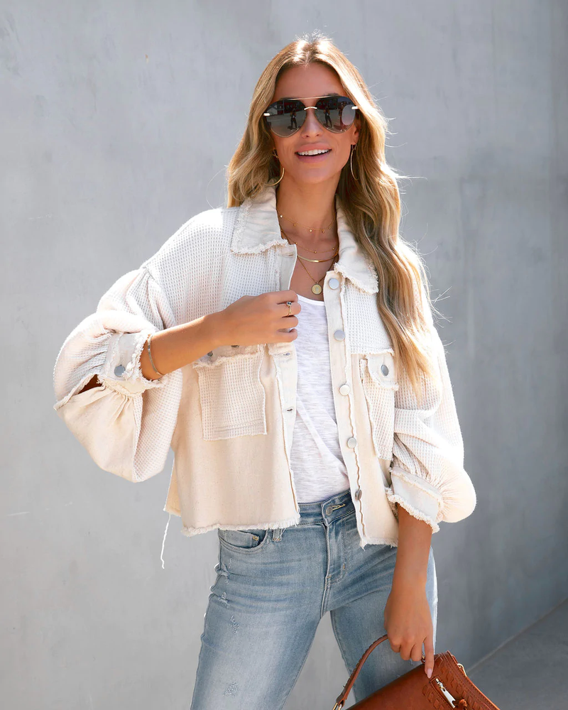 Elegantly Styled Jacket for Everyday Wear