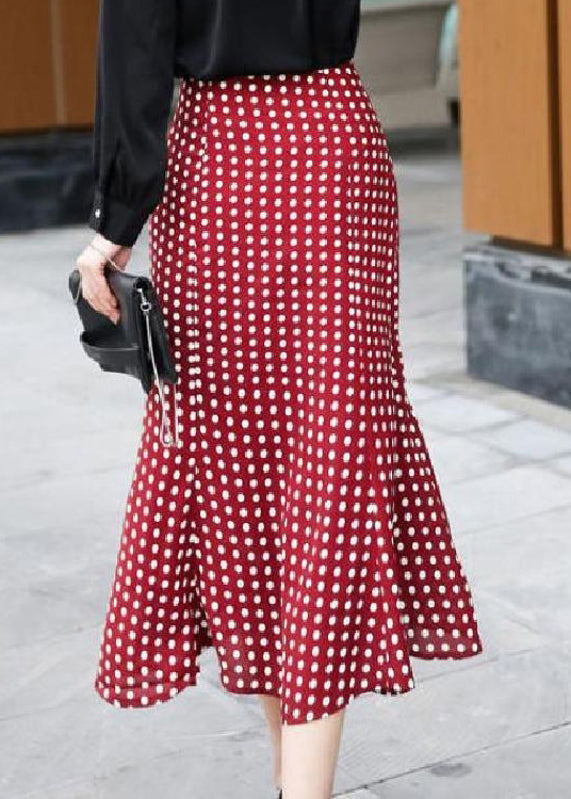 Well Tailored Garment with a Graceful Silhouette