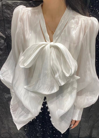 Elegantly Styled Blouse for Everyday Wear