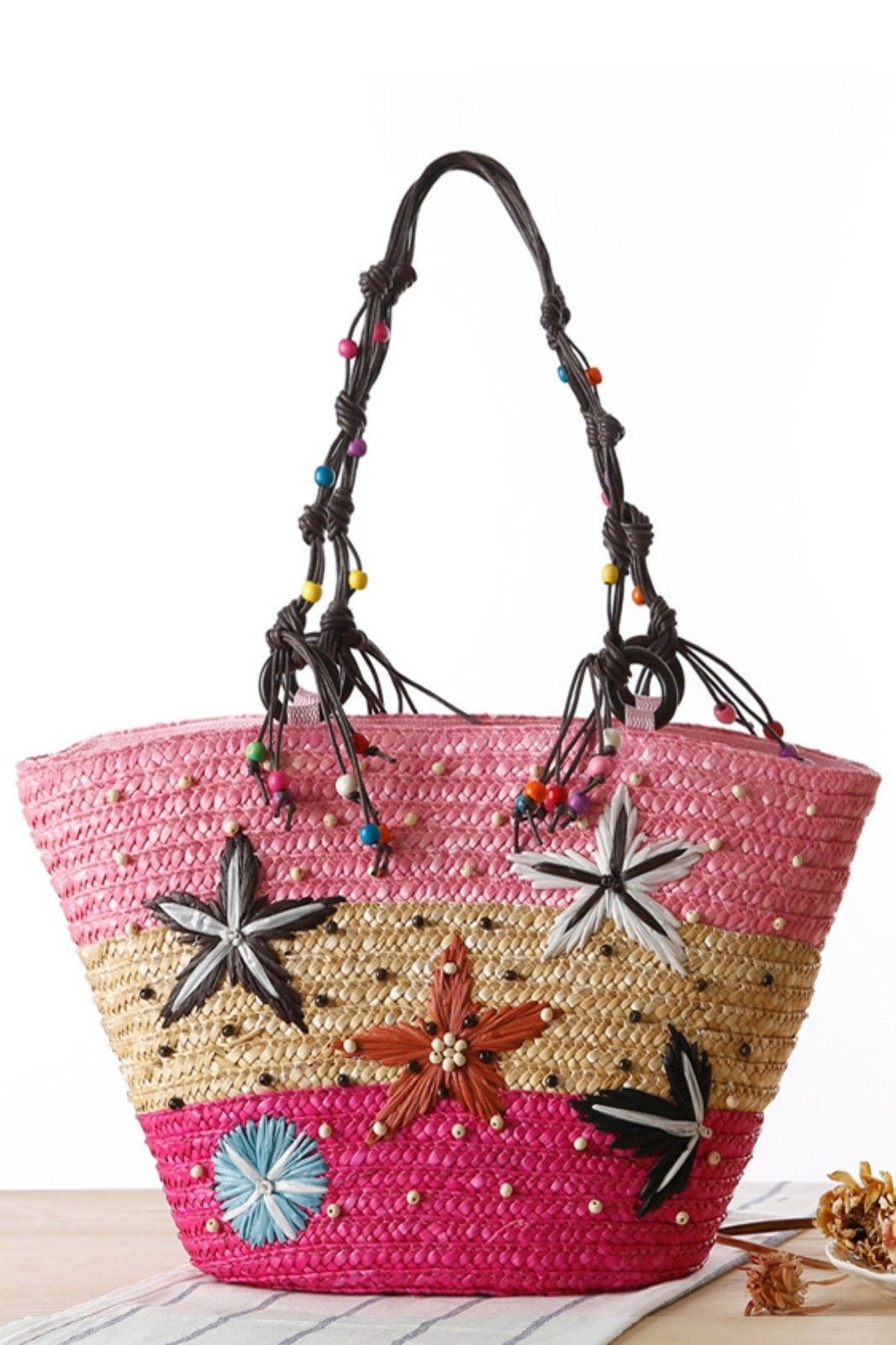 Effortlessly Elegant Bag with a Timeless Design