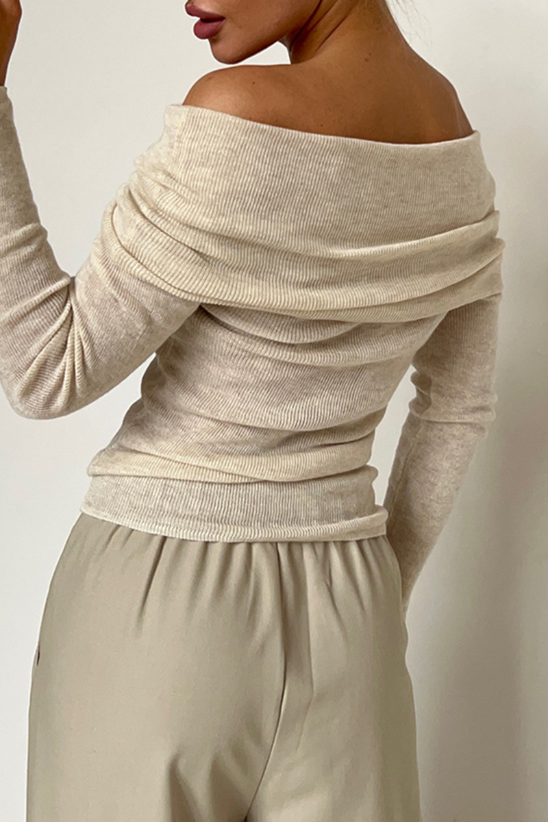 Gracefully Styled Top for Any Occasion