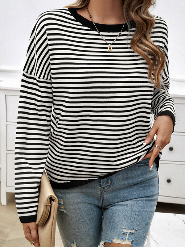 Classic Vintage Sweater with a Flattering Fit