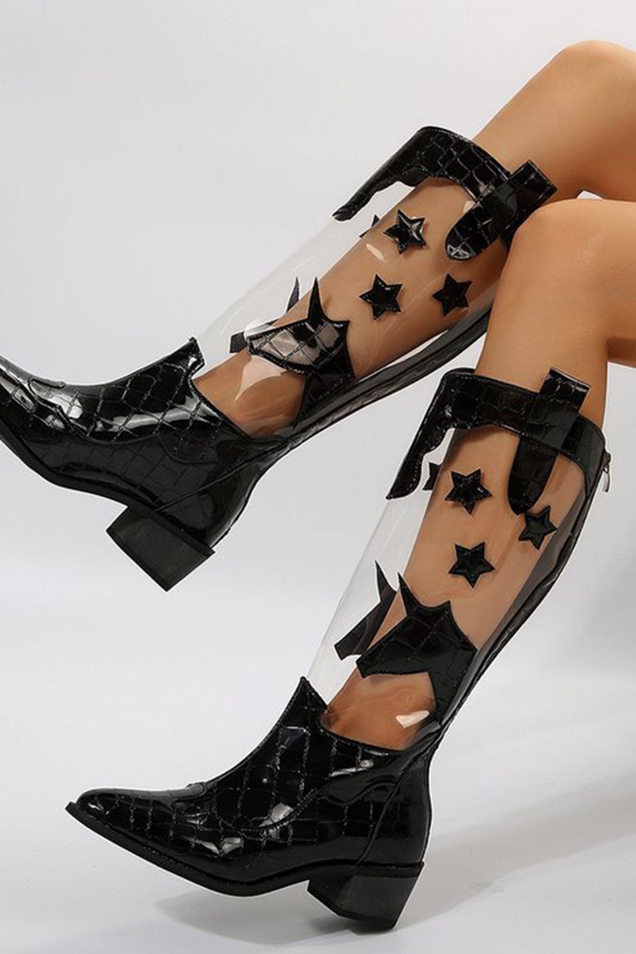 Polished Boots with an Effortless Classic Look