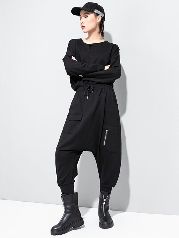 Well Tailored Pants with a Graceful Silhouette