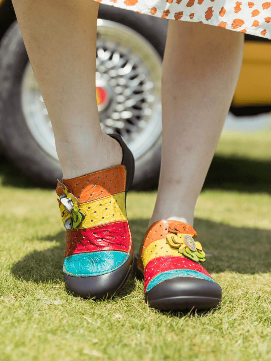 Gracefully Styled Garment for Any Occasion