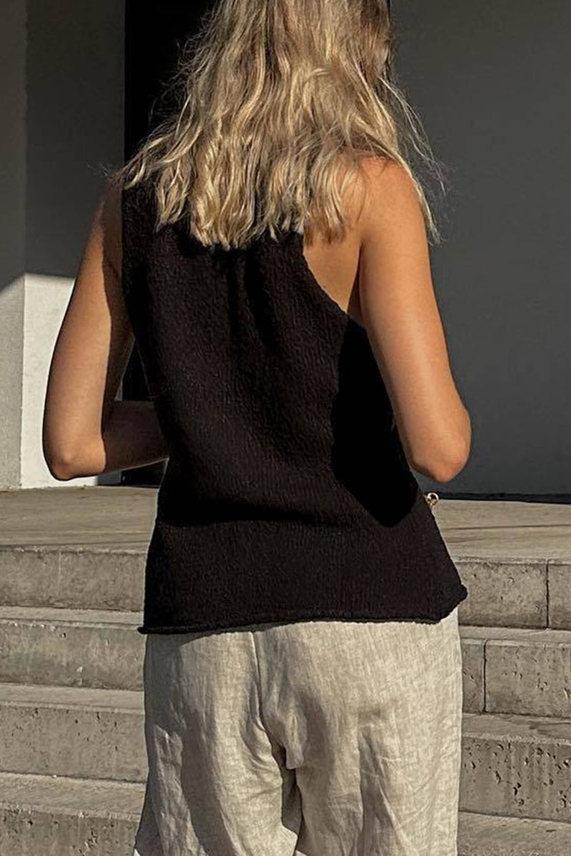Polished Top with an Effortless Classic Look