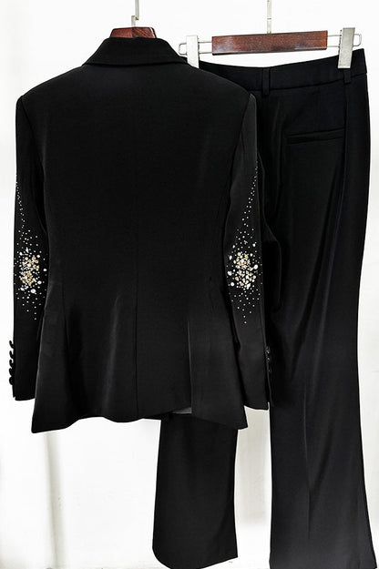 Classic Vintage Garment with a Flattering Fit
