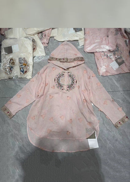 Classic Vintage Top with a Flattering Fit