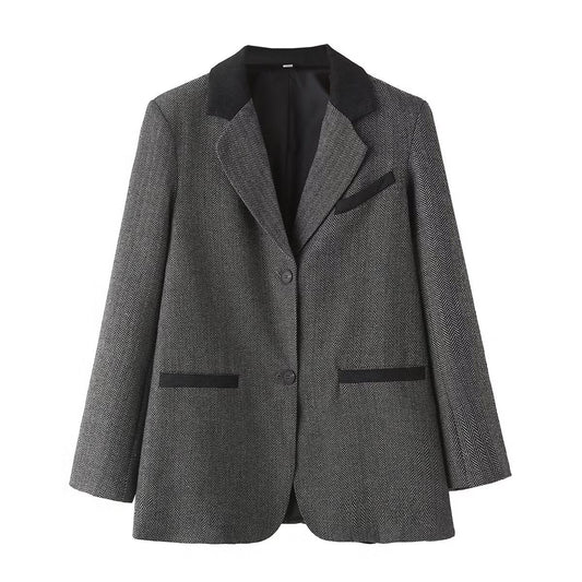 Classic Vintage Garment with a Flattering Fit