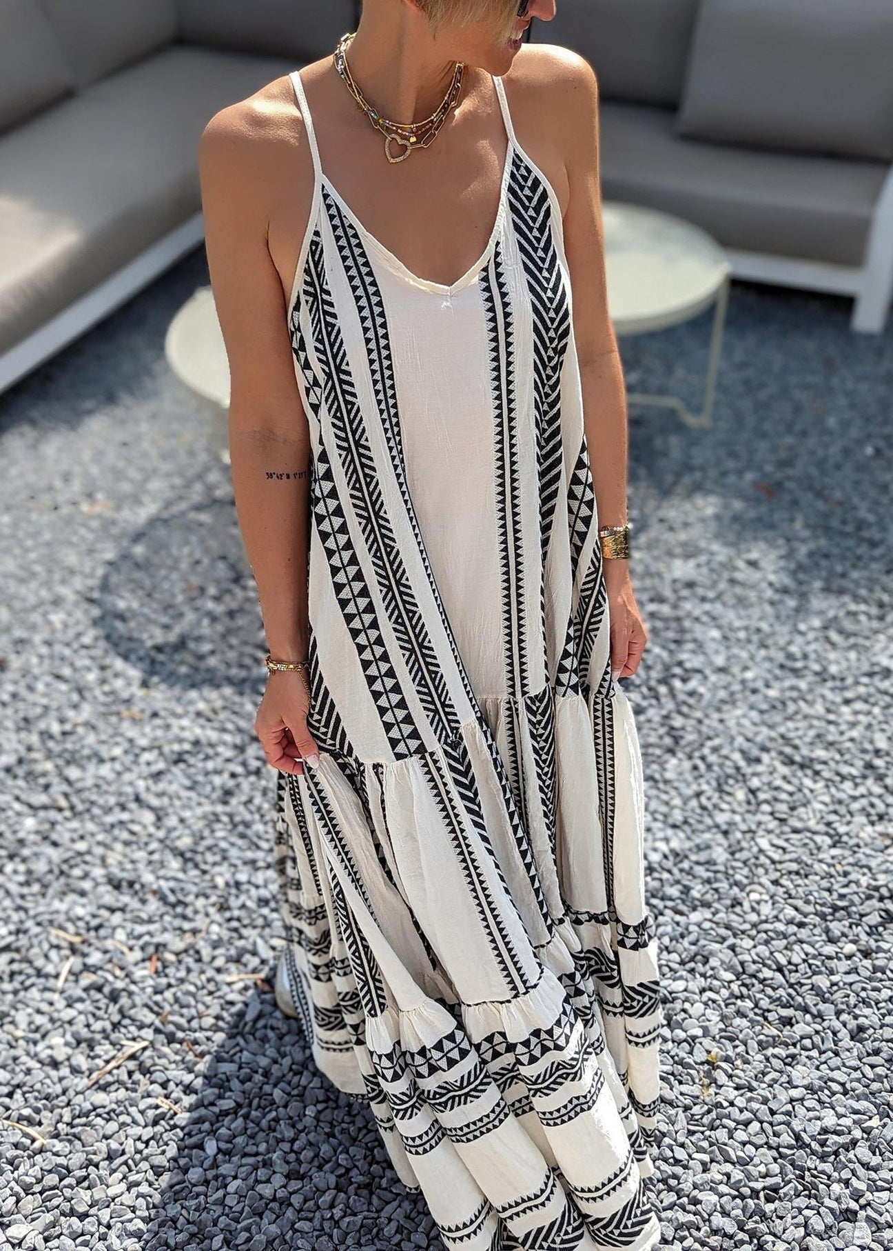 Classic Vintage Dress with a Flattering Fit