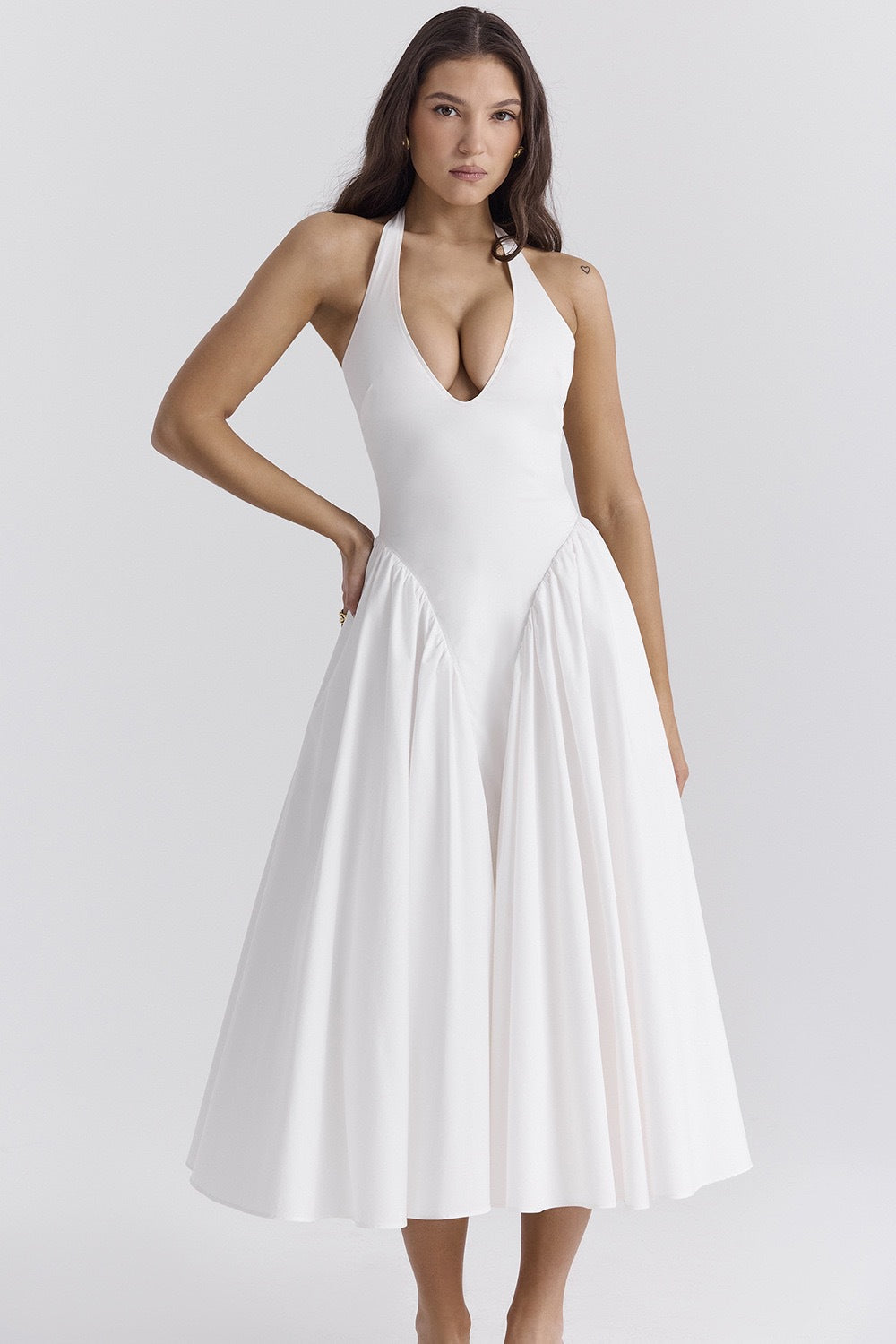 Sophisticated Dress with a Clean Classic Look