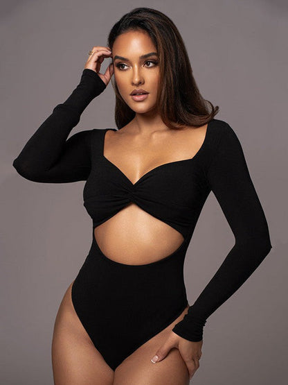 Gracefully Styled Garment for Any Occasion