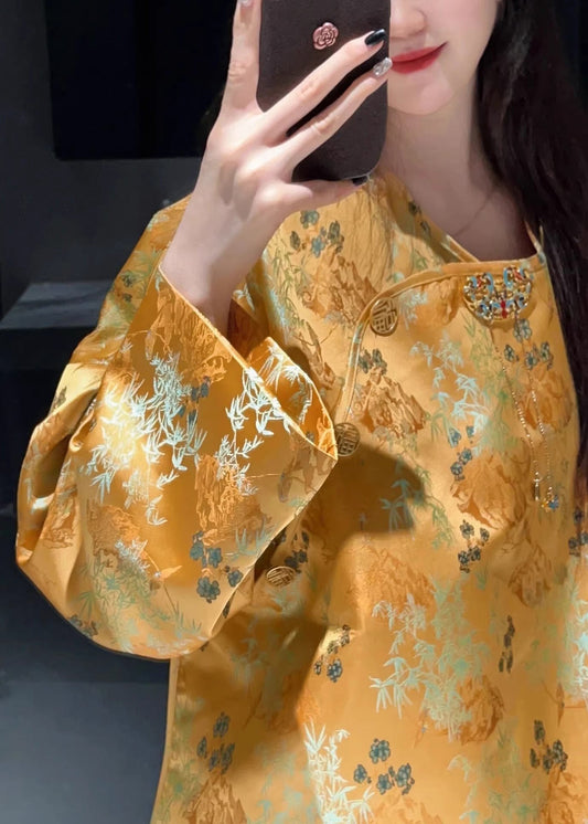 Well Tailored Shirt with a Graceful Silhouette