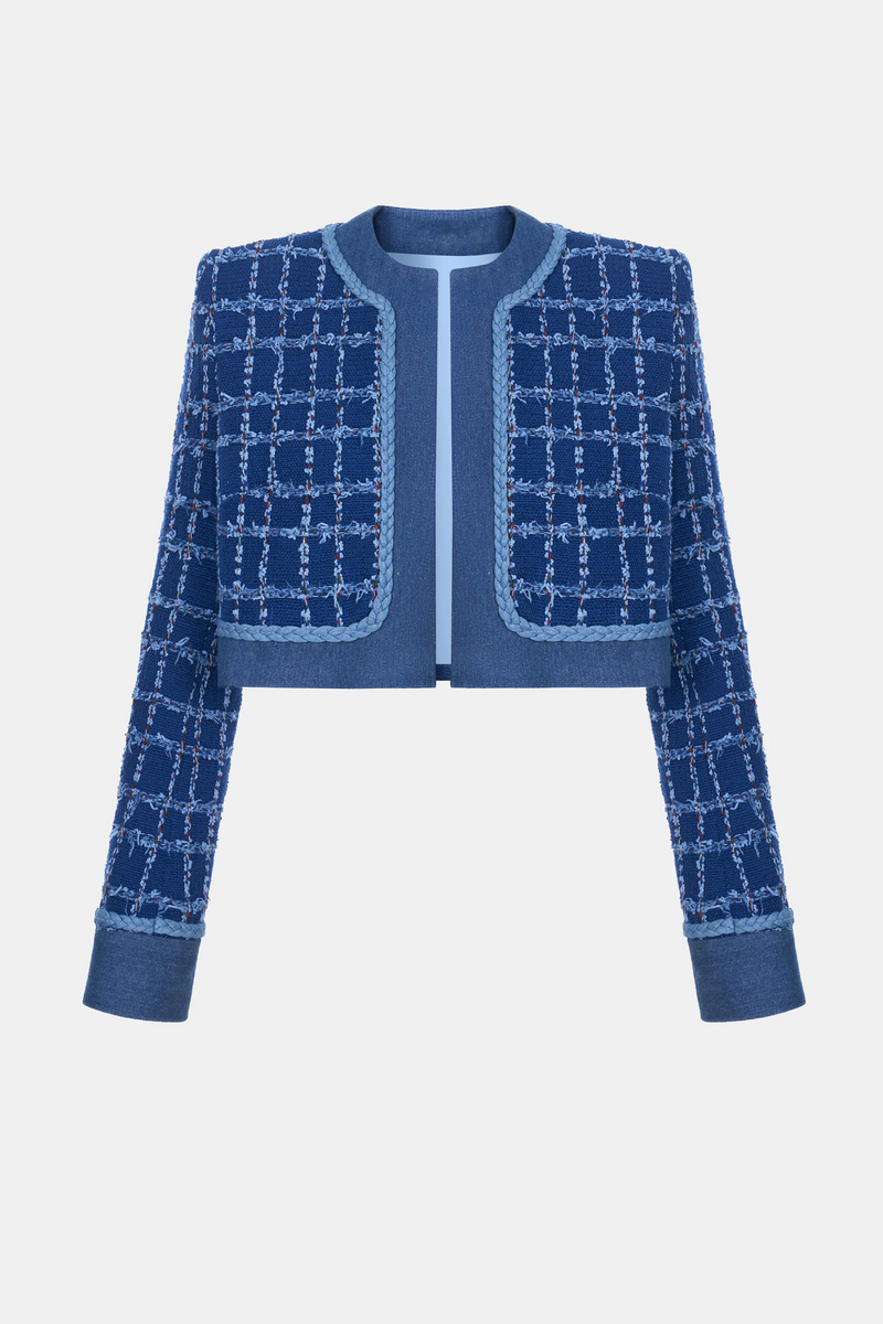 Gracefully Styled Jacket for Any Occasion