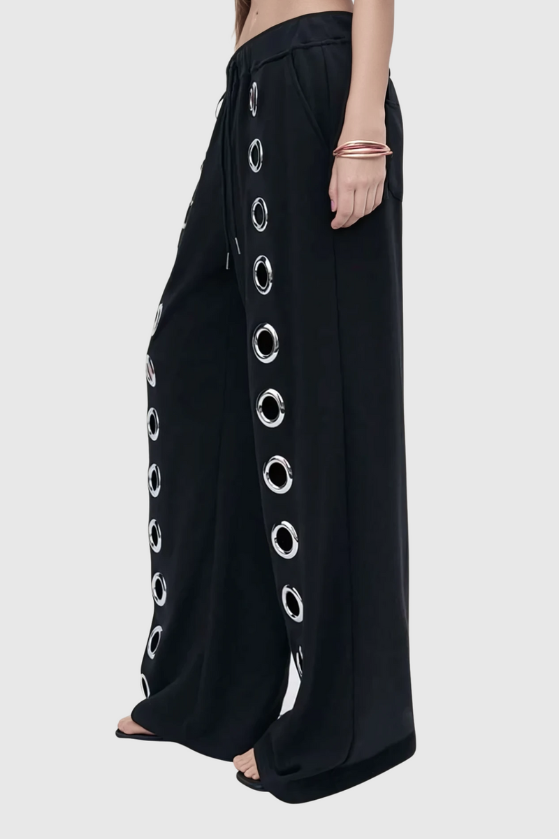 Beautifully Finished Pants in a Timeless Design