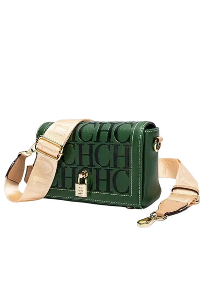 Elegantly Styled Bag for Everyday Wear