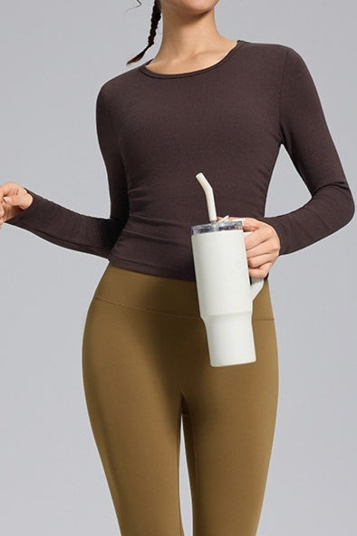 Well Tailored Top with a Graceful Silhouette