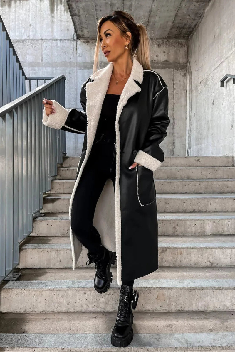 Sophisticated Coat with a Clean Classic Look