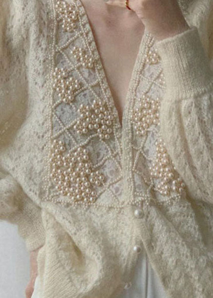 Effortlessly Elegant Coat with a Timeless Design