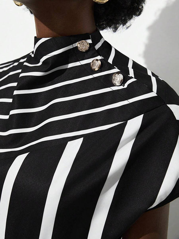 Polished T-Shirt with an Effortless Classic Look