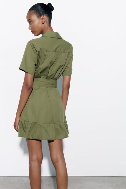 Sophisticated Dress with a Clean Classic Look