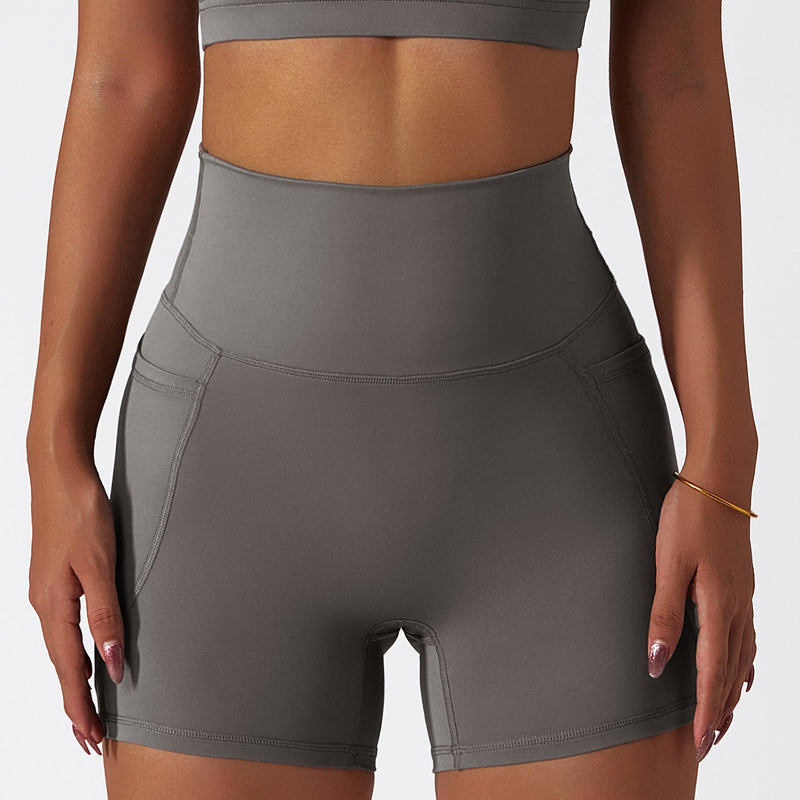 Classic Vintage Pants with a Flattering Fit