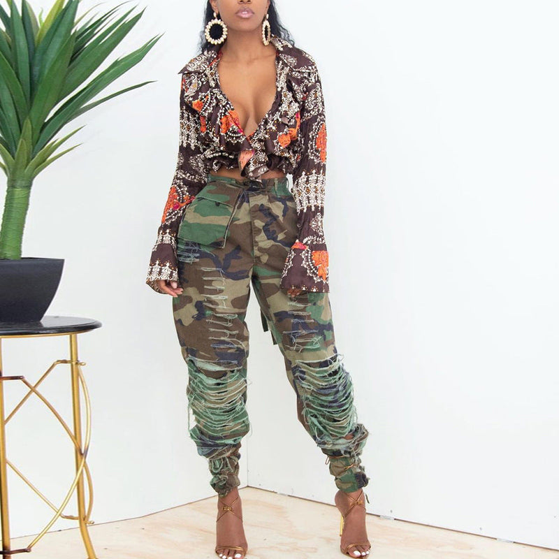 Beautifully Finished Pants in a Timeless Design