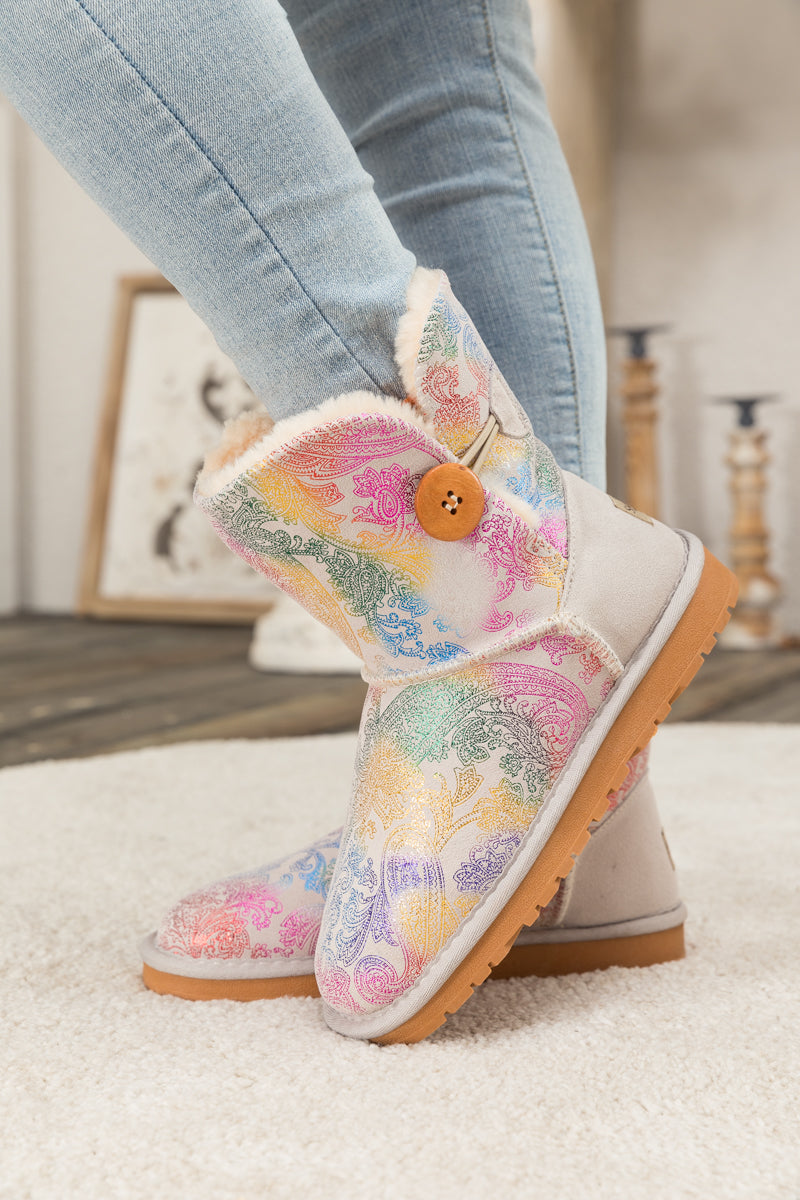 Elegantly Styled Boots for Everyday Wear