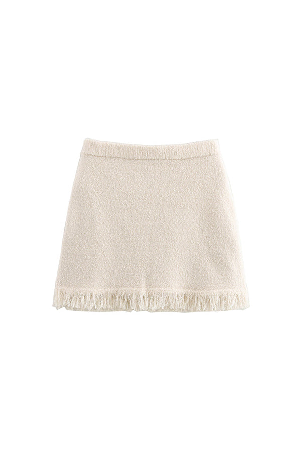 Gracefully Styled Garment for Any Occasion