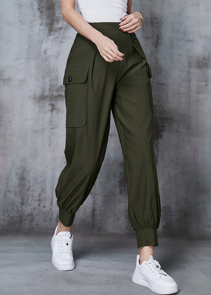 Classic Vintage Pants with a Flattering Fit