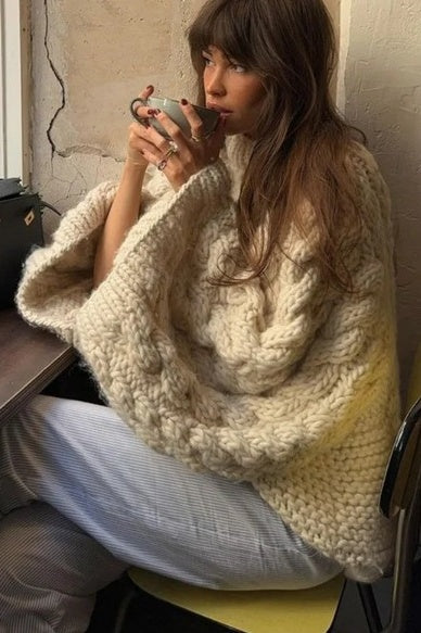 Effortlessly Elegant Sweater with a Timeless Design