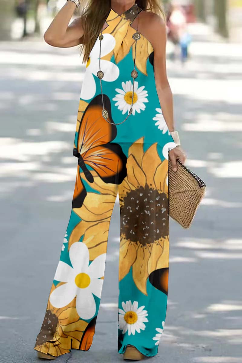 Sophisticated Garment with a Clean Classic Look
