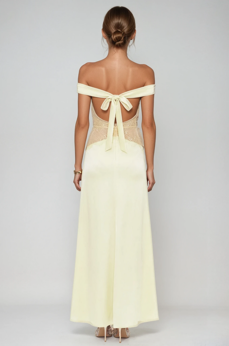 Gracefully Styled Dress for Any Occasion
