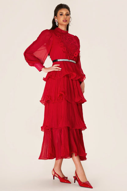 Classic Vintage Dress with a Flattering Fit