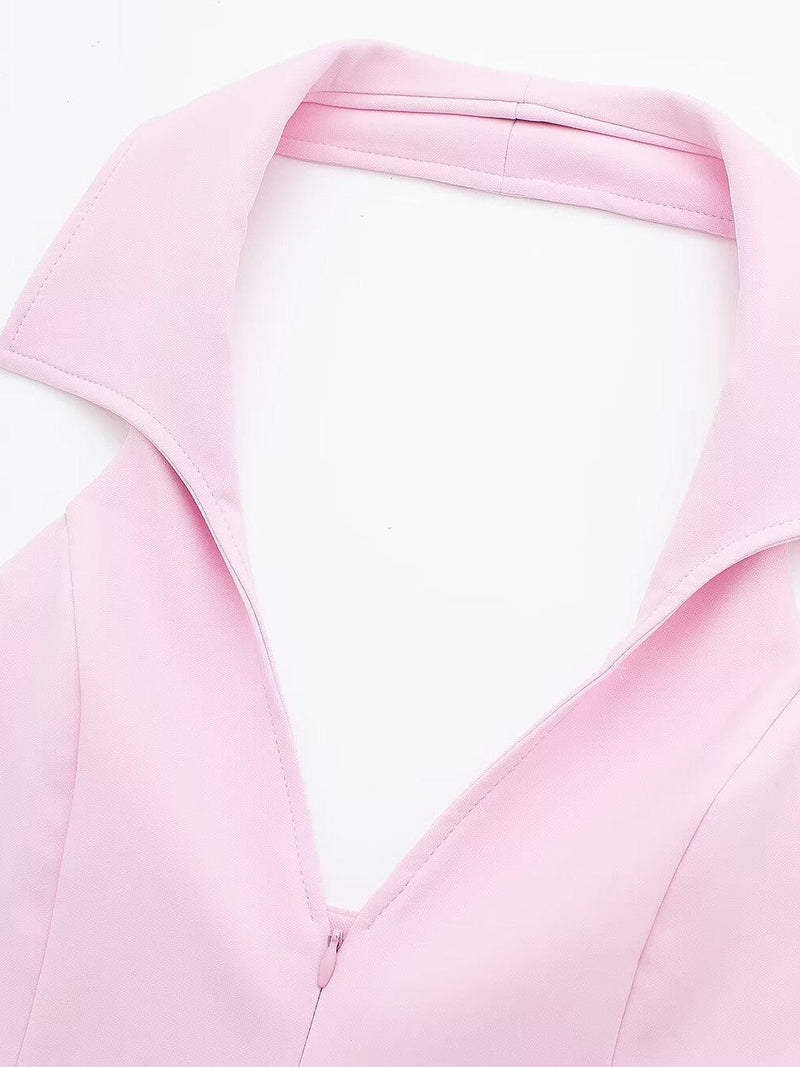 A Vintage Style Coat with Delicate Timeless Details