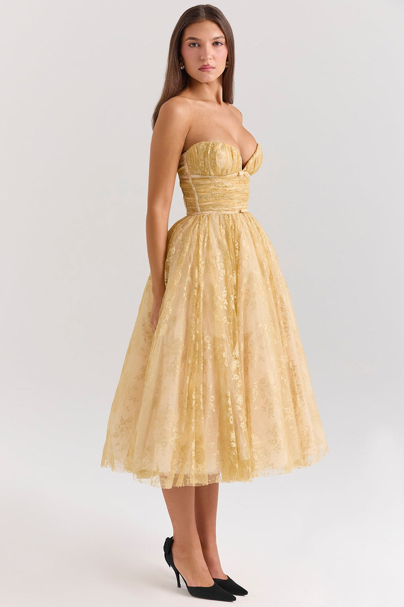 A Vintage Style Dress with Delicate Timeless Details